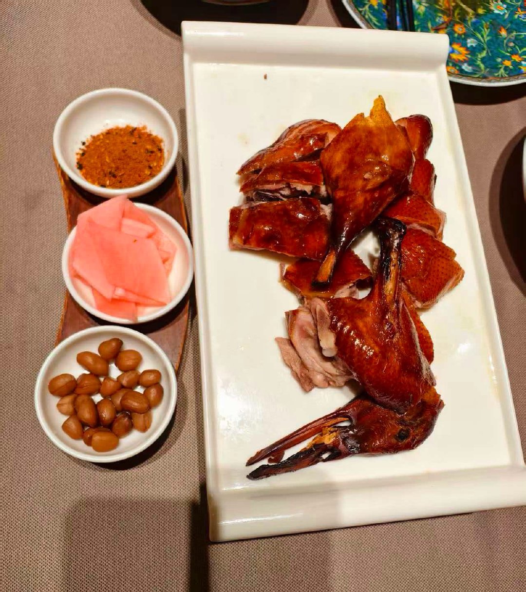 好久没吃烤鸭了 