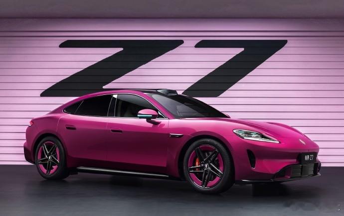 现在选择困难症了。。。你们说尚界Z7我是选杜维埃蓝，还是电光紫粉呢？