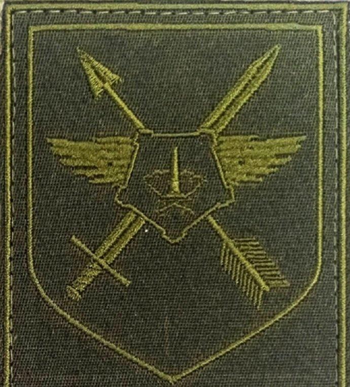 此前第7无人机团（图1）臂章和番号流出，是俄军新成立的中央军区直属无人机团，最近