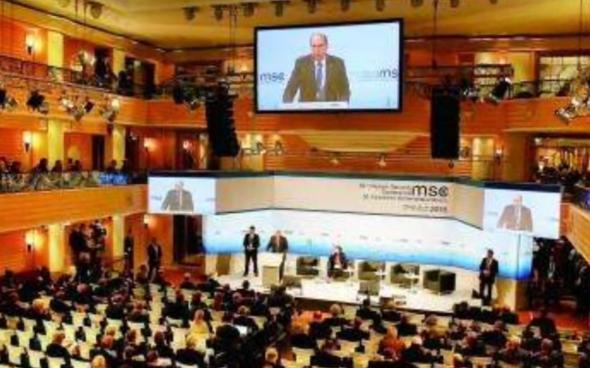 欧洲的忍耐快到了极限，慕尼黑第一次意识到，美国只对中方让过步。
 
慕尼黑安全会