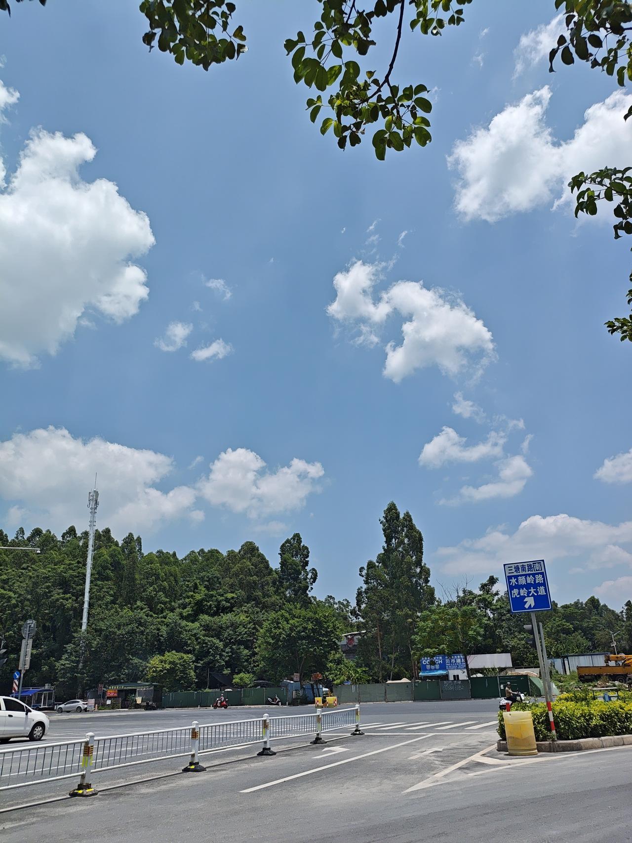 给自己一句话，你会说什么? 如果只能给自己一句话，我想说：“你不需要完美，但可以