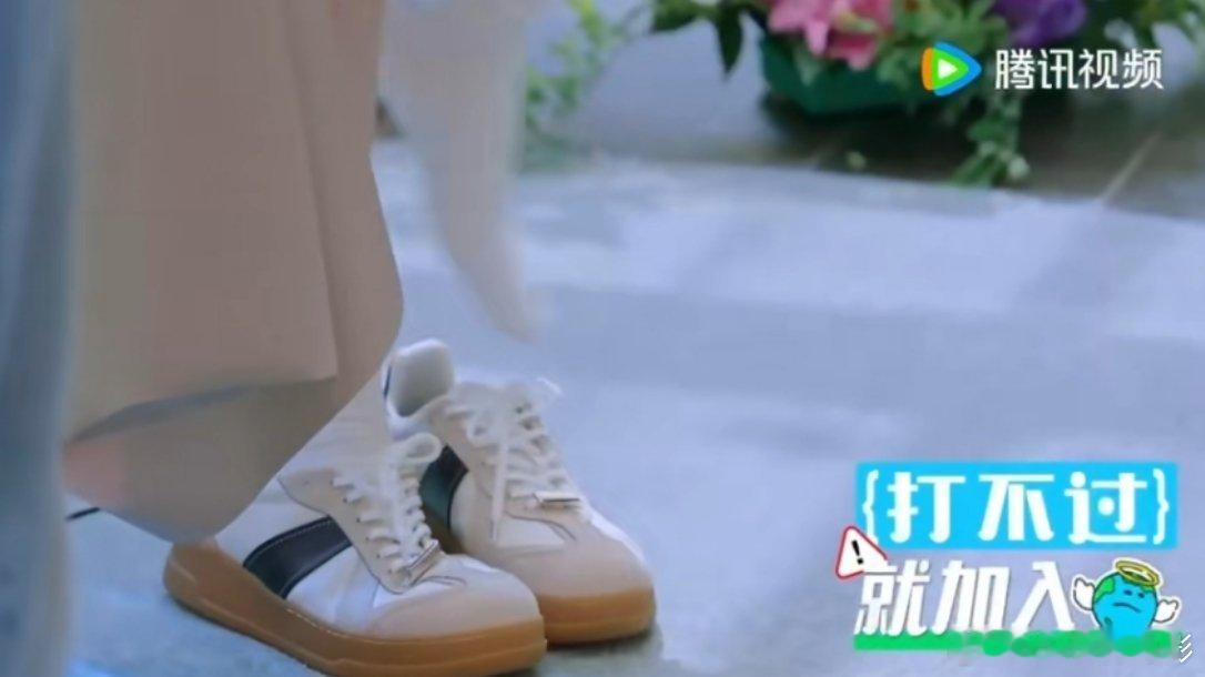 李乃文下楼有时候只是学太杂也不好，我还以为是哪个“下楼”呢[doge]李乃文老师