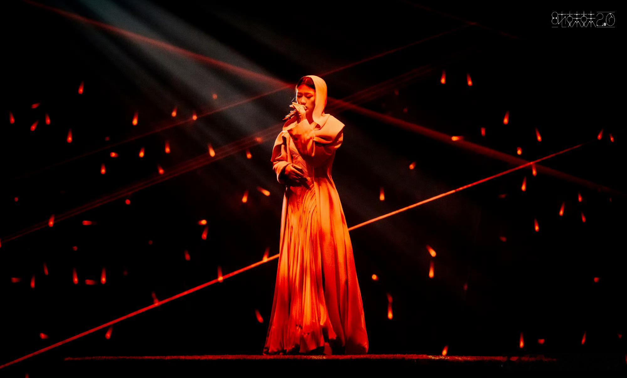 单依纯工作室发文了，已经取得了后续已官宣场次演出所需的词曲版权。单依纯方发布巡演