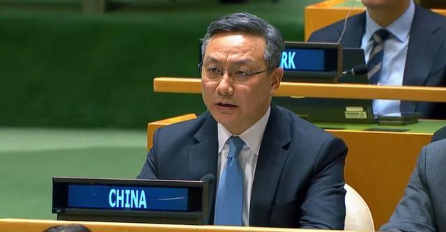 中俄罕见立场分歧 联合国投票中国投赞成
联合国大会日前通过了优化组织效率的决议，