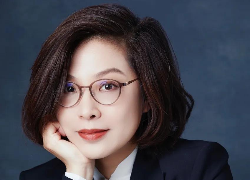 【张丹丹教授就是傲慢惯了而已】

灵活就业是一种福利，新时代的“何不食肉糜”横空