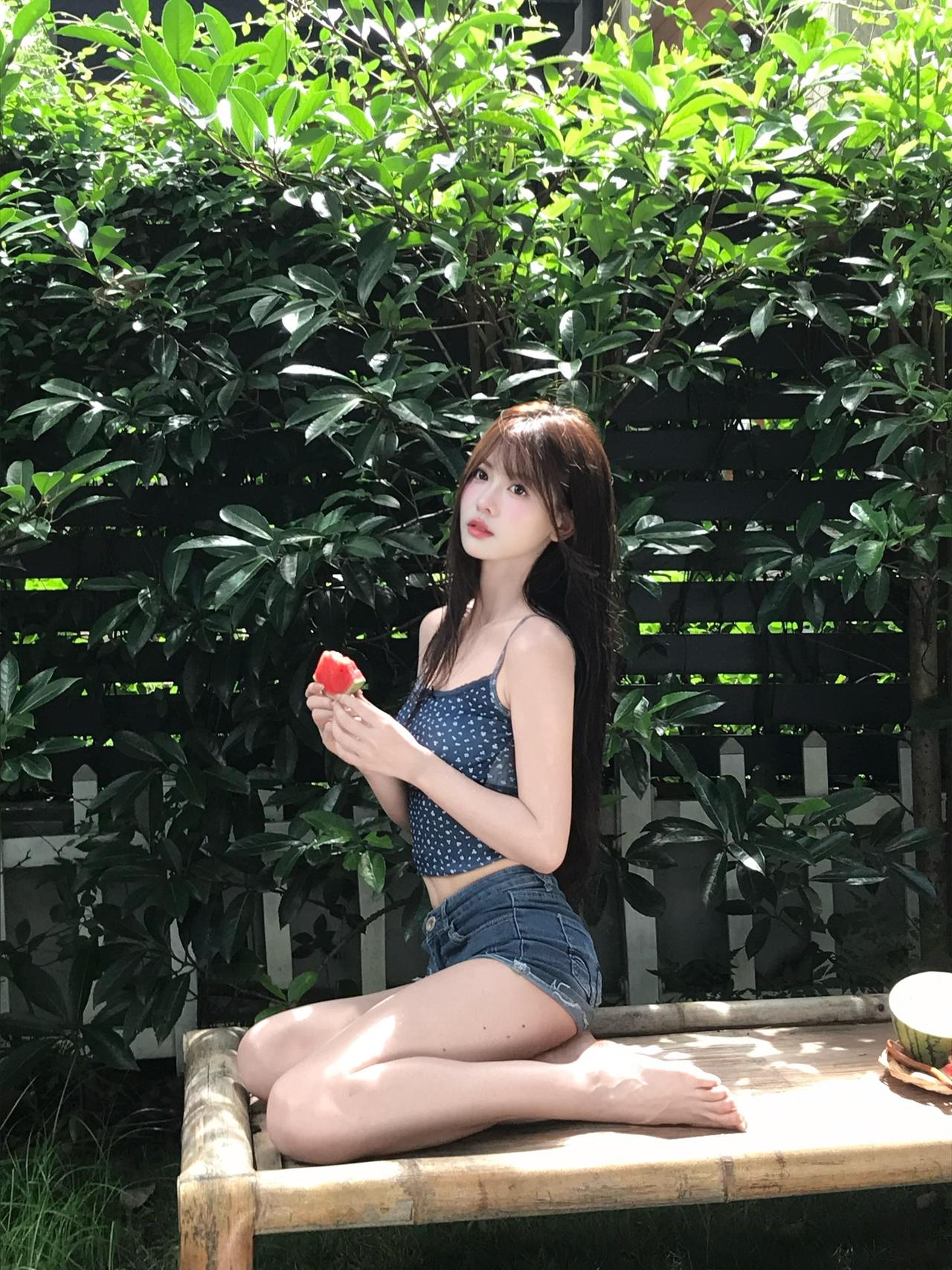 纯欲系氧气少女高清写真（9.3分）