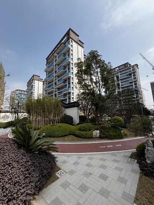 贵阳主城🏰天瀑学府小区🏘️现场实拍攻略来