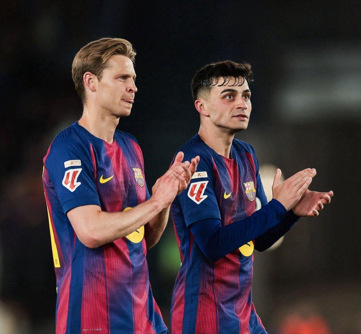 世体：本赛季最佳中场组合在一起的时间太少了，弗兰基·德容和佩德里在本赛季50场比