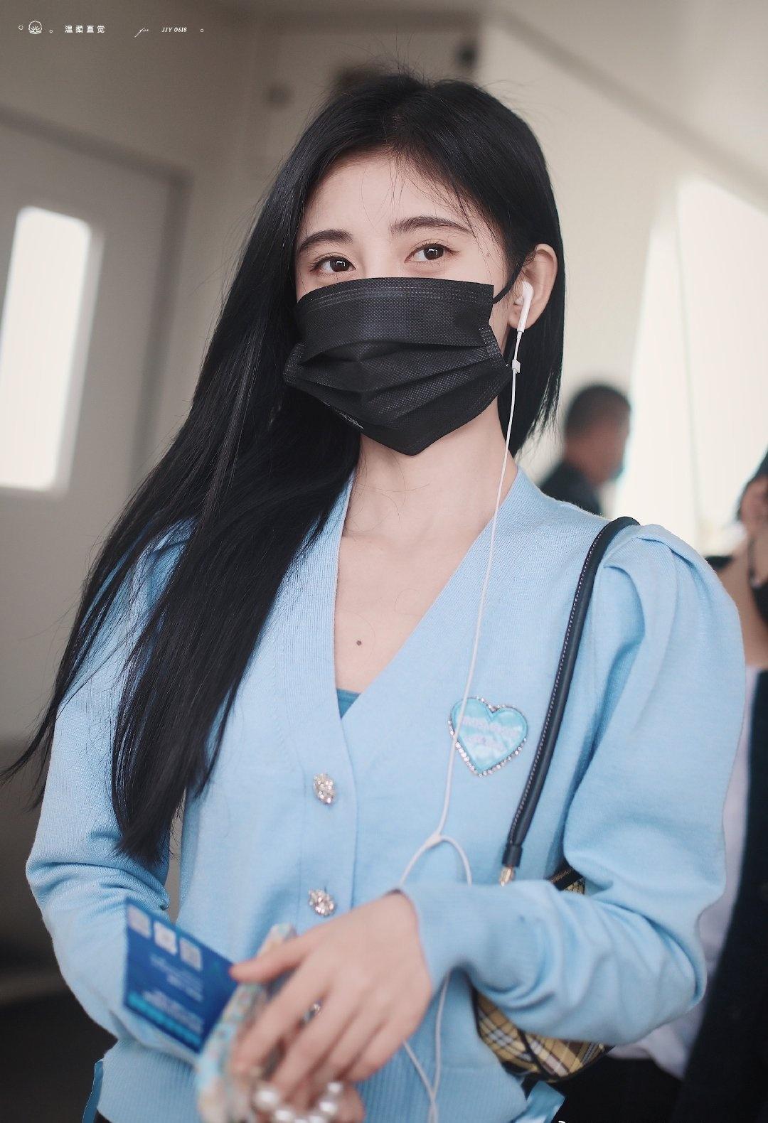 jjy鞠婧祎爱吃白开水泡饭 jjy这个鞠婧祎美成啥了 

你是我穿过思念的箭  