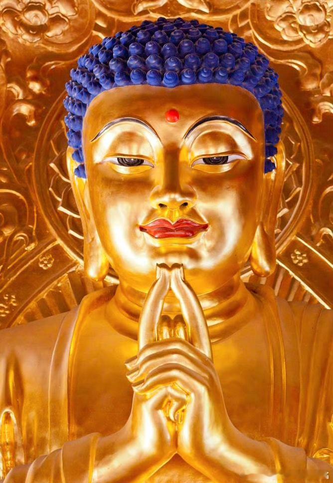 点个赞，吉神降临，贵人多多，容易得到他人多方面的帮助🙏​​​​