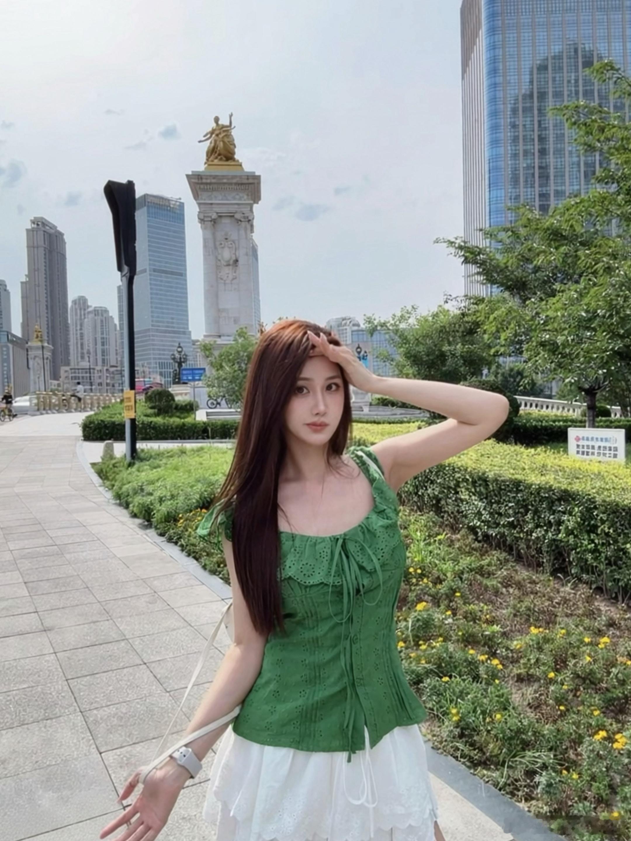 注意看这个女孩叫小绿，大名花青素💚 