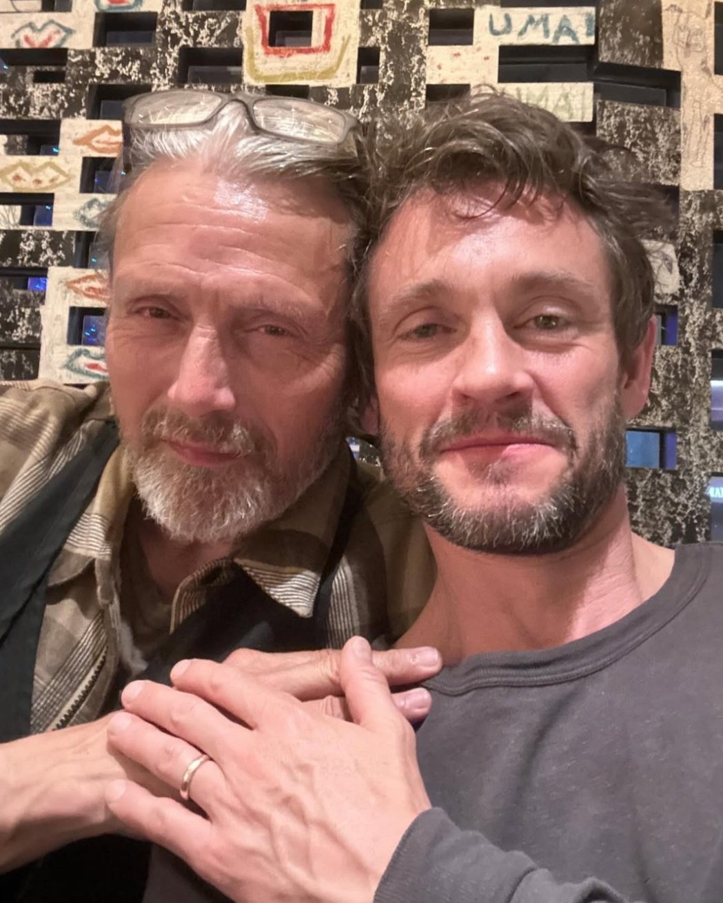 麦叔Mads Mikkelsen和Hugh Dancy再度重聚🫷🏻😌🫸?