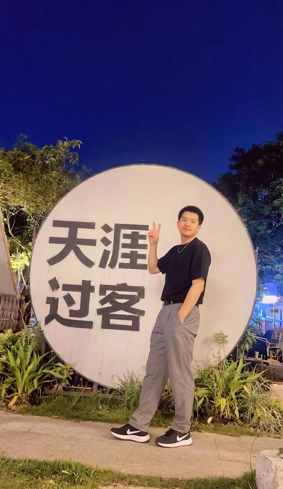 AI夜场随拍 随变ai随便玩 好身材需要不断雕刻
