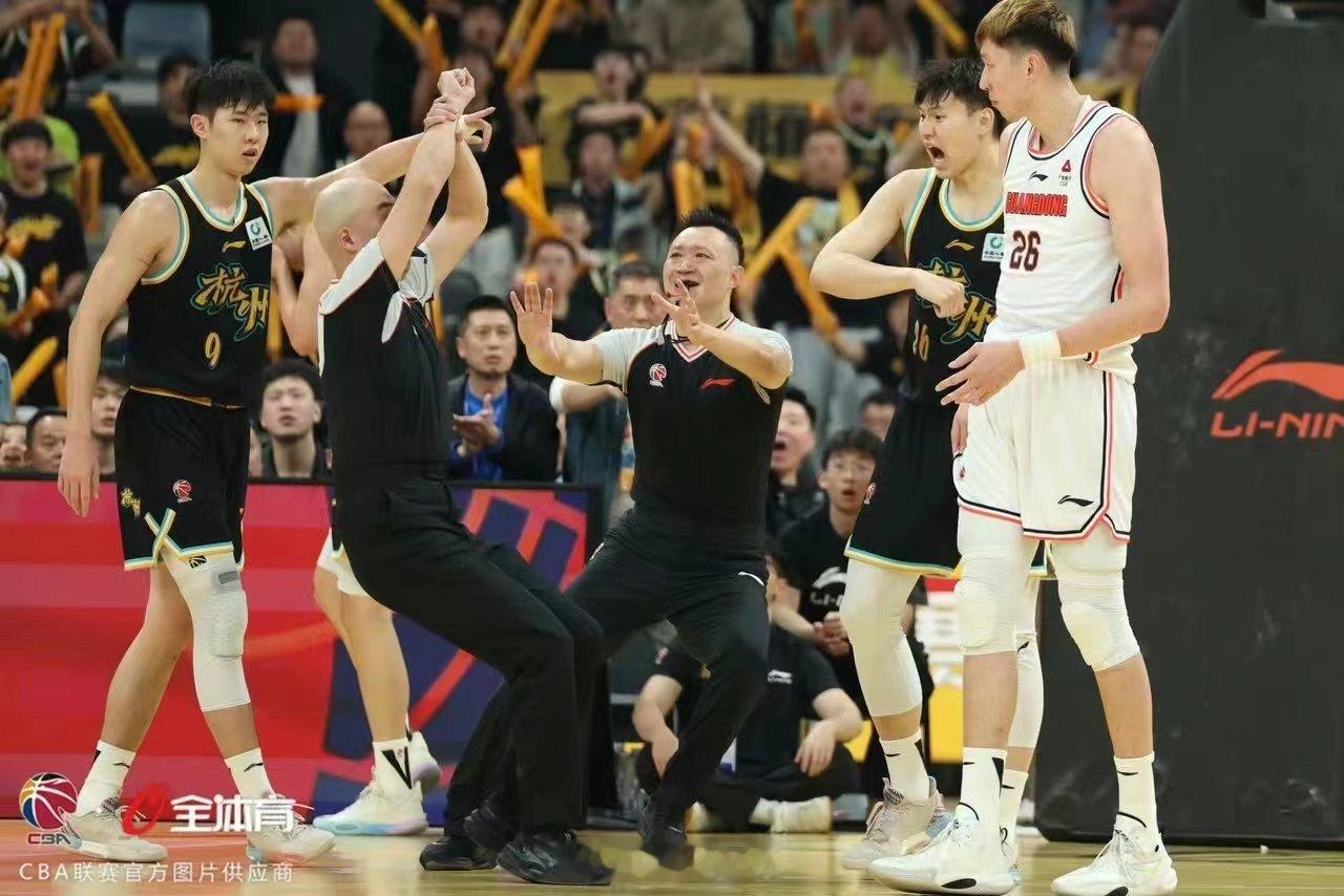 不负责任预测，不服来辩。周琦禁赛1-2场，罚款10万。广厦再胜一场，广东主场晋级