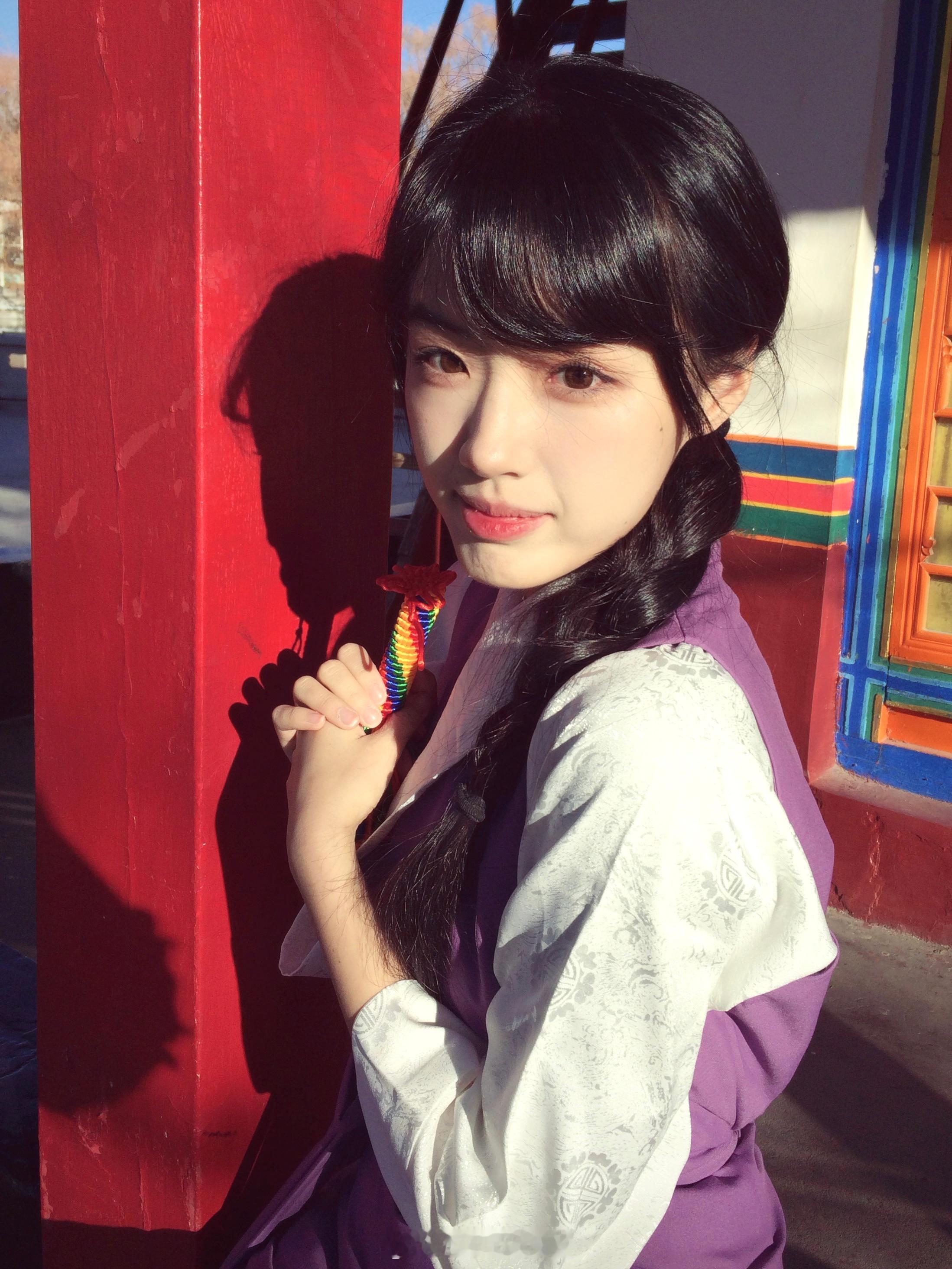 到拉萨的第一天看网上说不能洗澡洗头，但是还是忍不住想洗一下澡于是很诡异的带着毛线