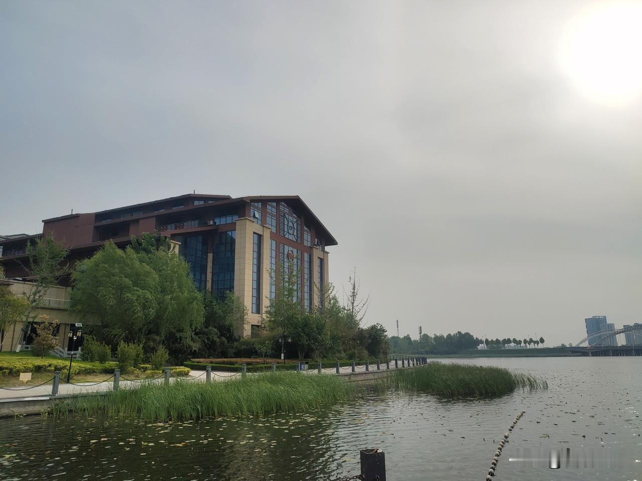 美好的记忆，总是在不经意之间照片里，如果大家喜欢，就给个点赞支持吧!相册里风景照