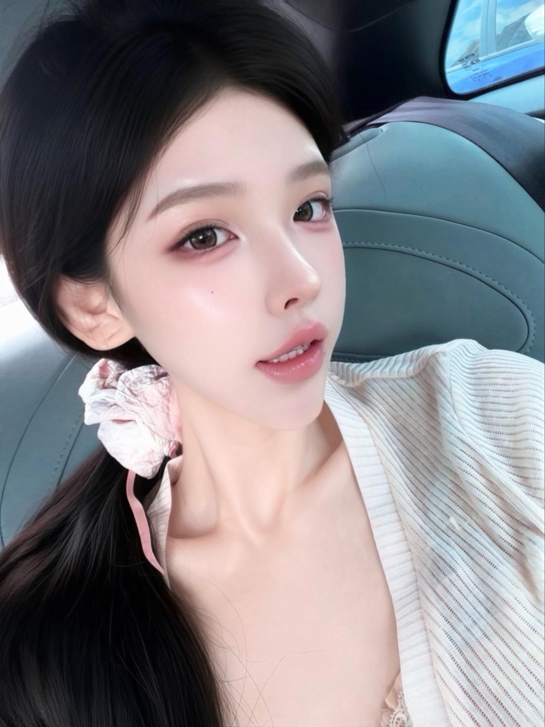 还好我是对世界好奇的小女孩 是走在路上都能哼起歌的人 是幸福感知能力特...