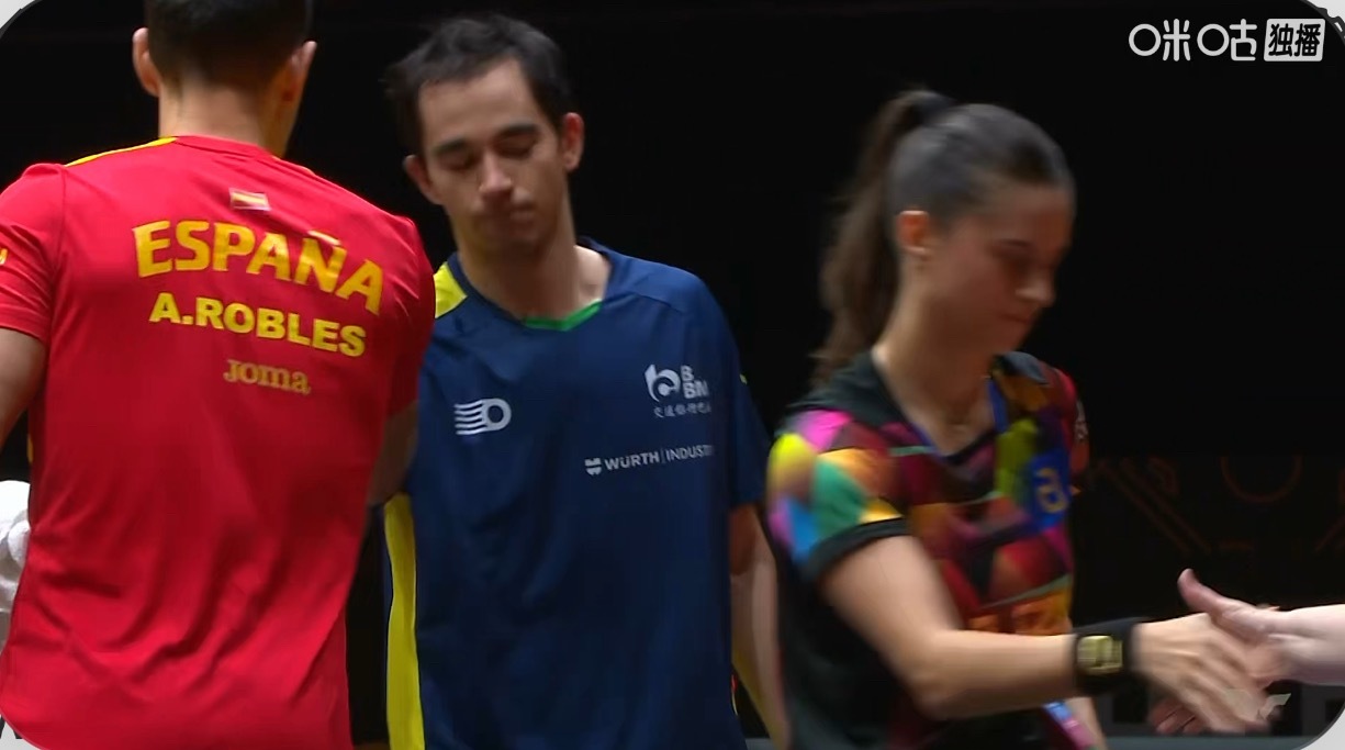 2025wtt香港年终赛混合双打循环赛G2雨果/高桥布鲁娜3-1罗布勒斯/肖瑶茜