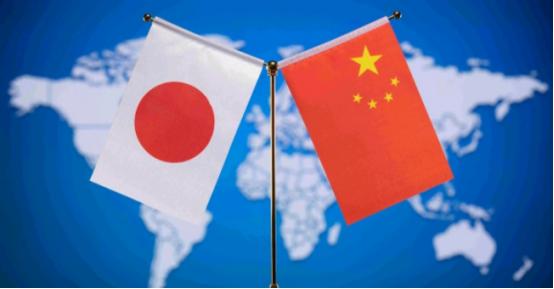 不会因为中国的压力而让步，高市早苗出来表态了！1月19日，日本首相高市早苗宣布，