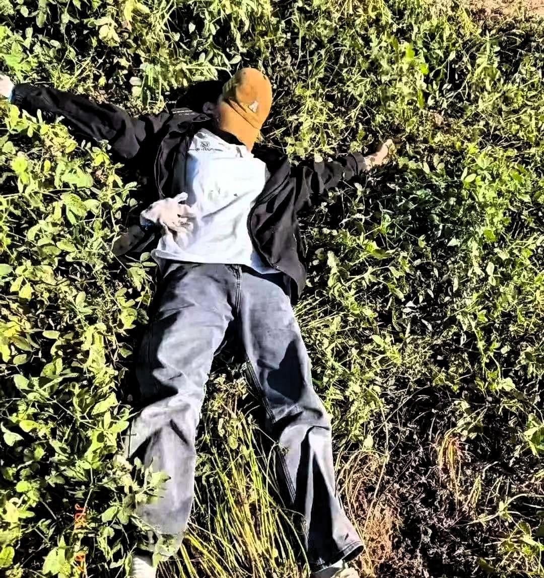 高考结束后，河南周口一名18岁男孩自我估分只有380分，自认升学无望，怕让父母失