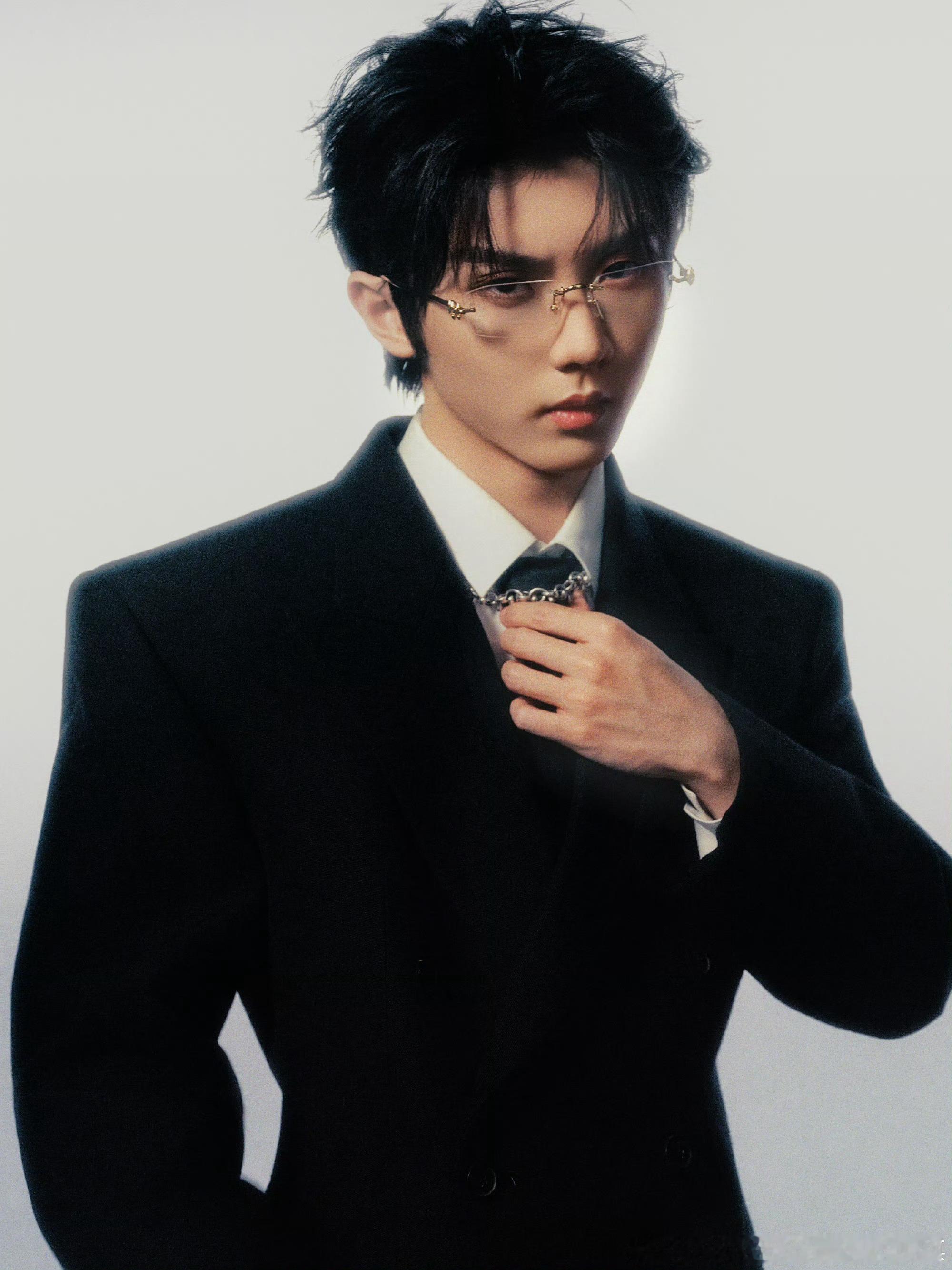 马嘉祺[超话]  💜全能音乐人马嘉祺𝒴𝑜𝓊 𝒶𝓇𝑒 𝓂𝓎 𝓉