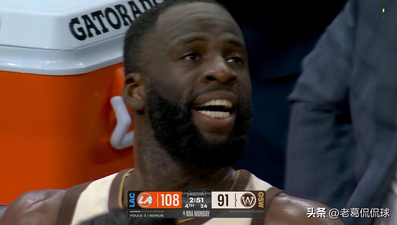 勇士恶汉追梦格林真是占着茅坑不拉屎！在今天勇士主场以101：114输给快船的比赛