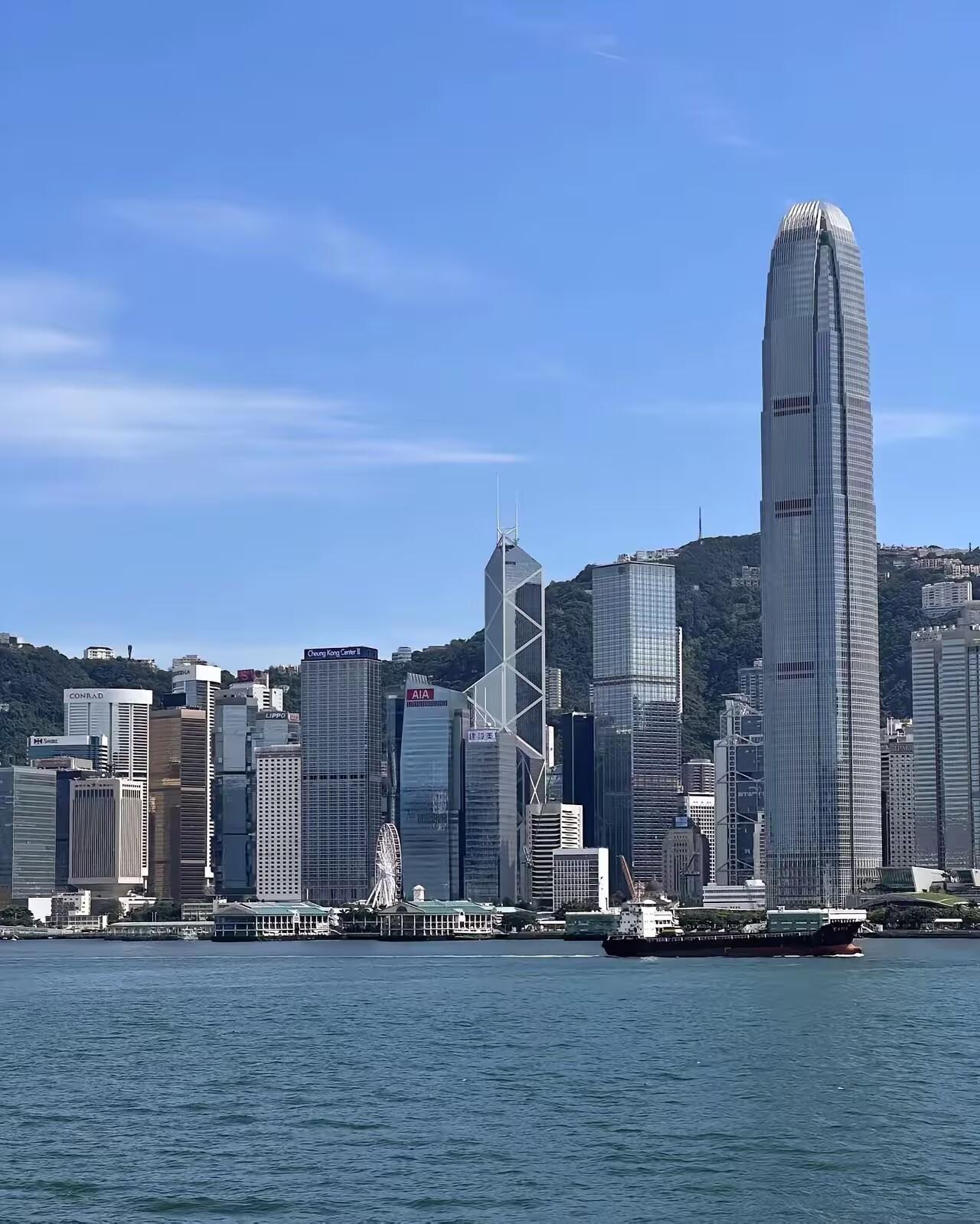 不得不佩服，中国的战略眼光，还是很敏锐的。

中东一打仗，石油运输就不稳。很多国