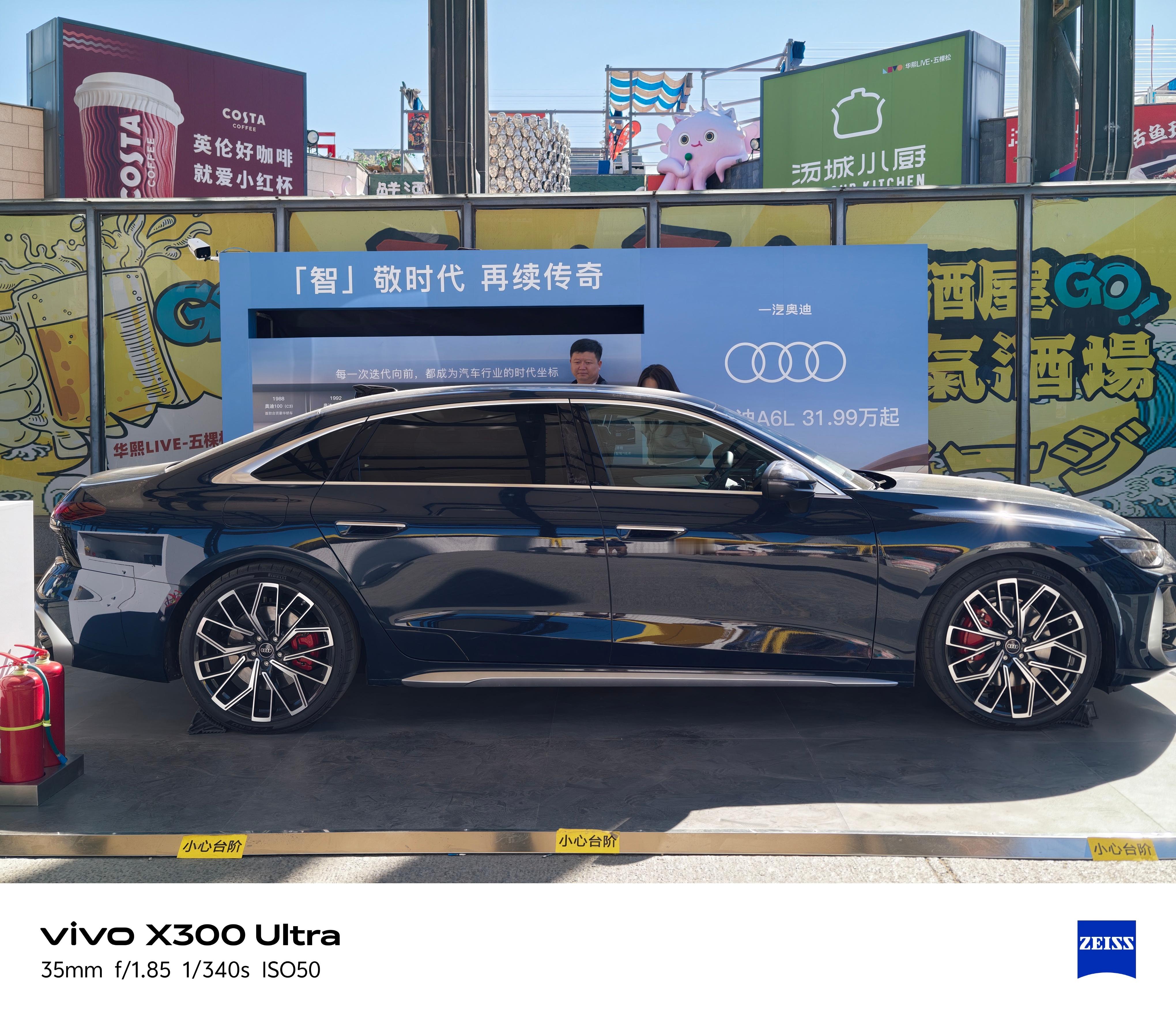 特斯拉ModelY再登国内销量冠军堆配置、拼大屏，市场早就用脚投票了。Model