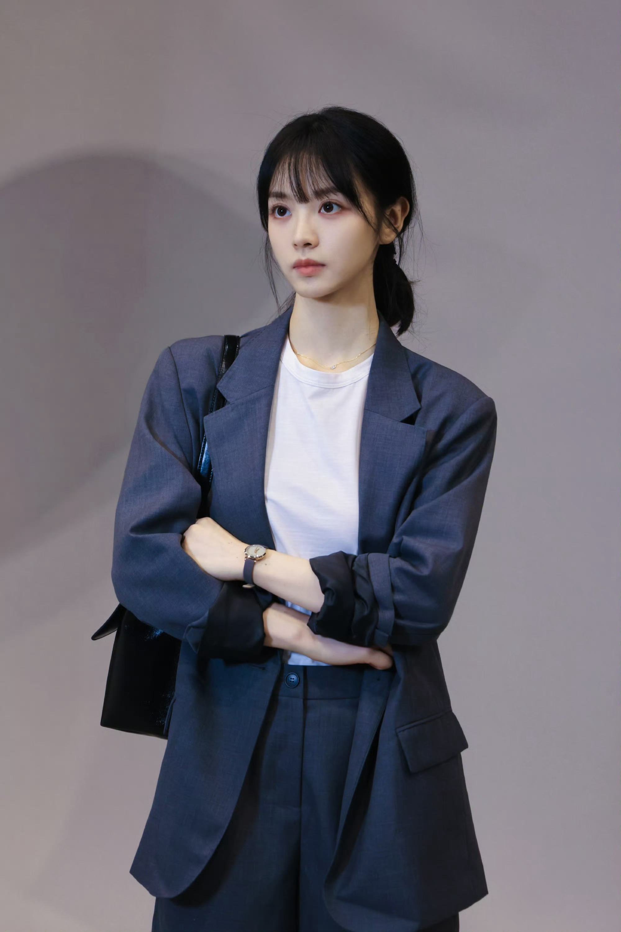田曦薇怎么洗把脸就来演林知夏了天才女友是谁狠狠被田曦薇戳中，演林知夏如同洗把脸直