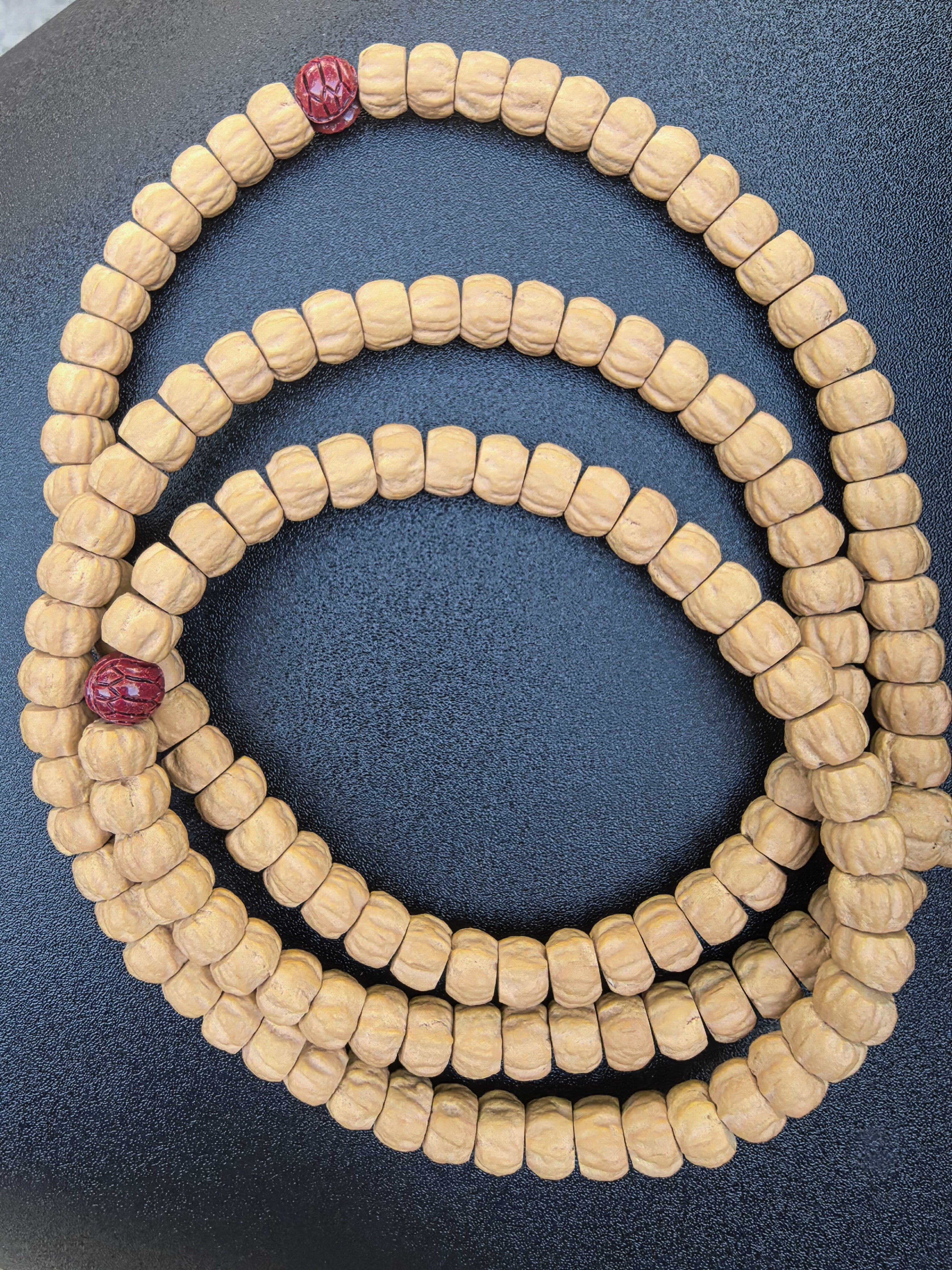 看着它慢慢变色，有一种满足的喜悦感……