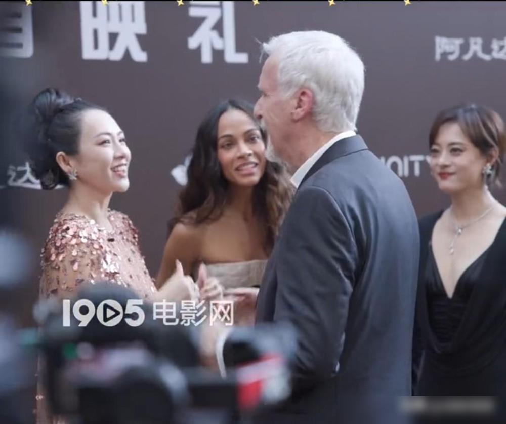 没有对比就没有伤害，看了章子怡和孙俪的同台，才明白什么是一山更比一山高。

我看