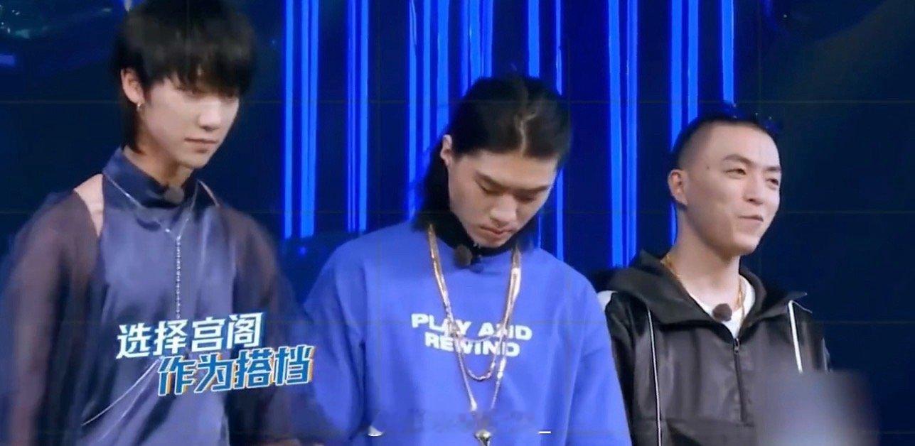 好家伙！7年过去了，JonyJ如今某音的每一条评论区依旧被徐明浩粉丝嘲讽！起因是