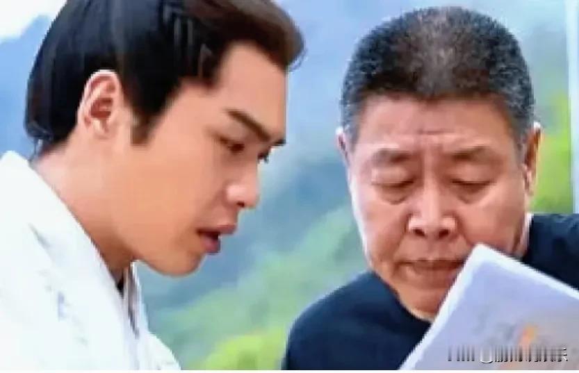 张若昀父亲张健因3.5亿债务被恢复执行，再次成为公众焦点。
张若昀的父亲张健因一