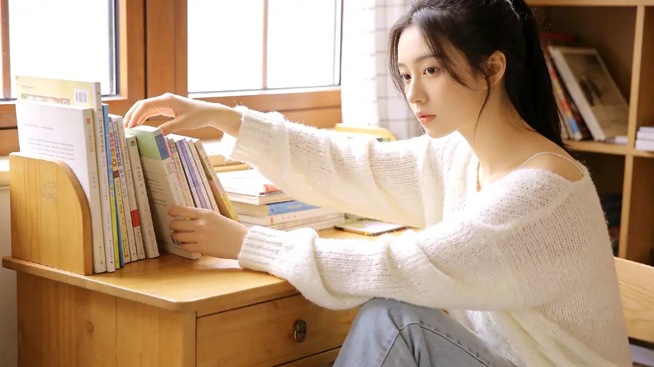 选对赛道，让努力“掷地有声”：高三生的逆袭，藏着人生大智慧

诸位朋友，今儿咱们