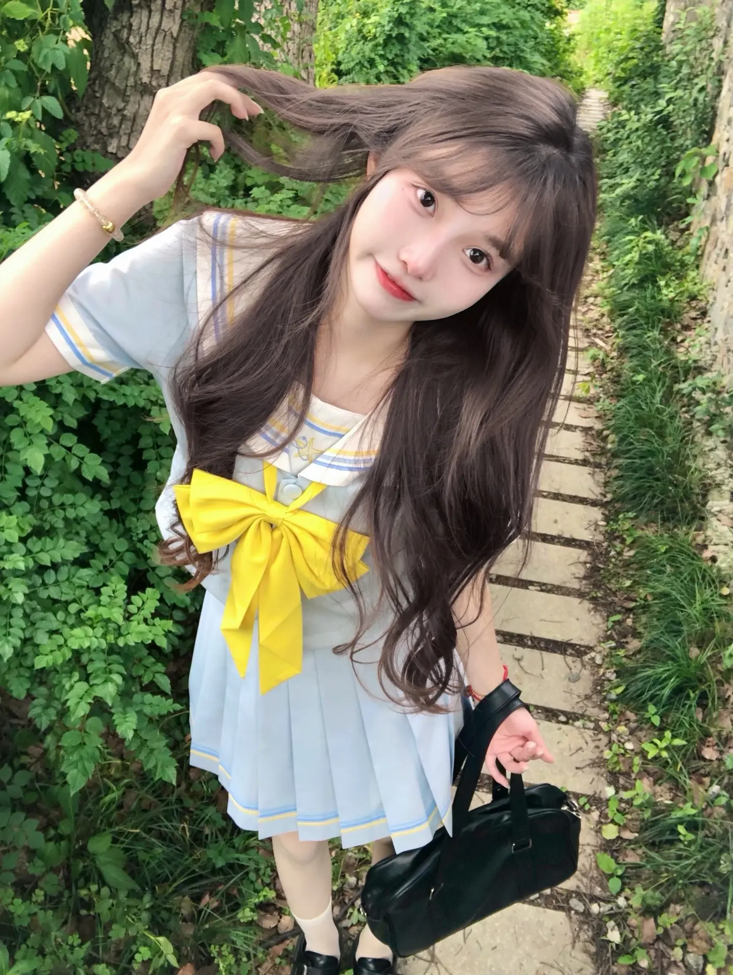 如果世界太吵 我们悄悄幸福就好