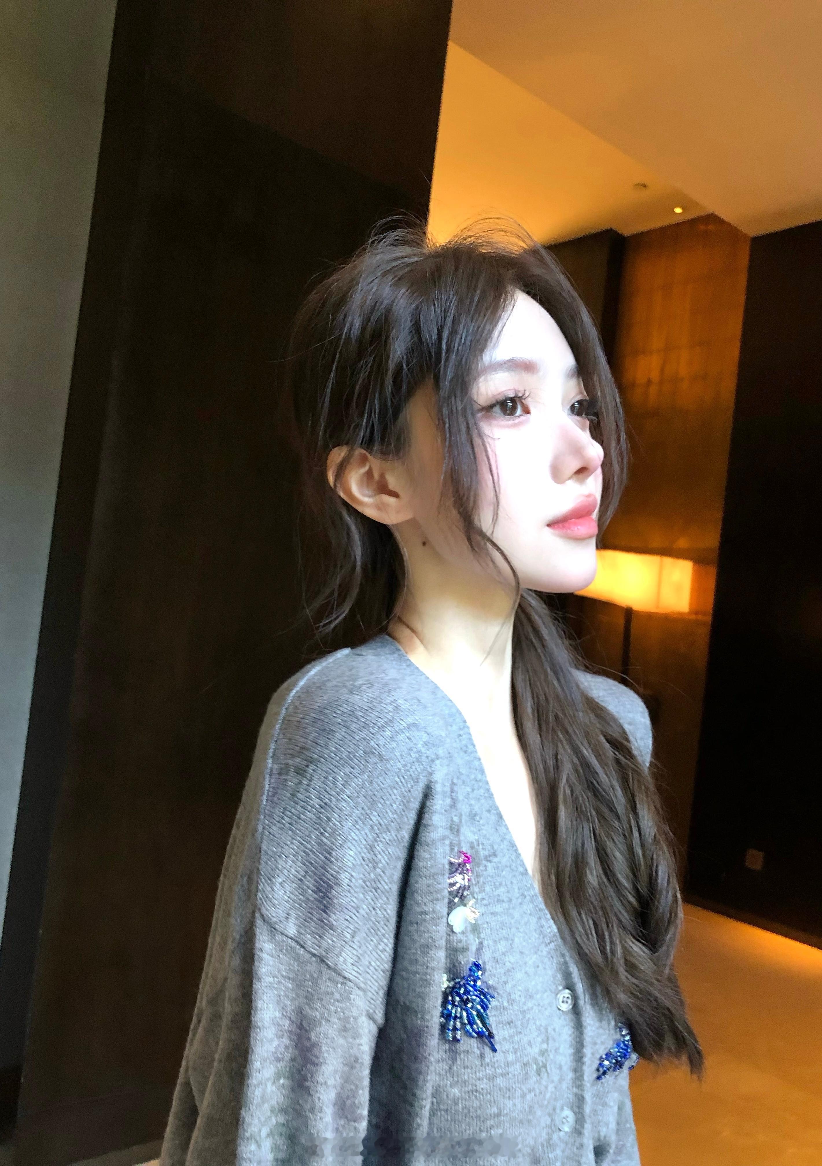 古早氛围*手工珠花呈现 精致贵气 渲染印花工艺 花色淡雅裙摆不规则时髦娇嗲 搭休