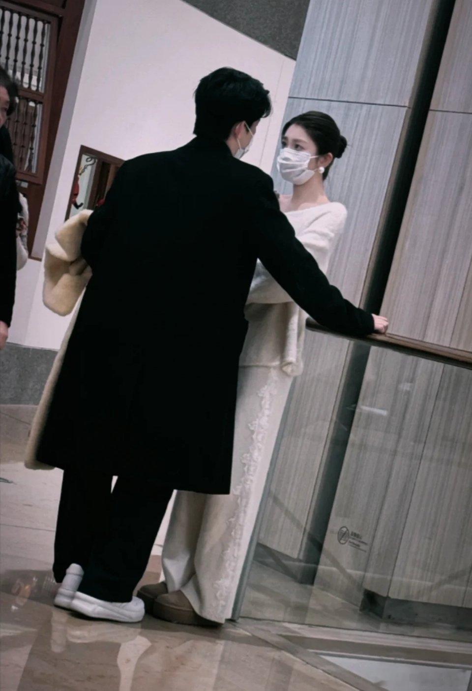 方医生霸总既视感奶狼型恋人蓝蓝公主又是被小方医生帅红温的一天徐如蓝  方益炯‖心