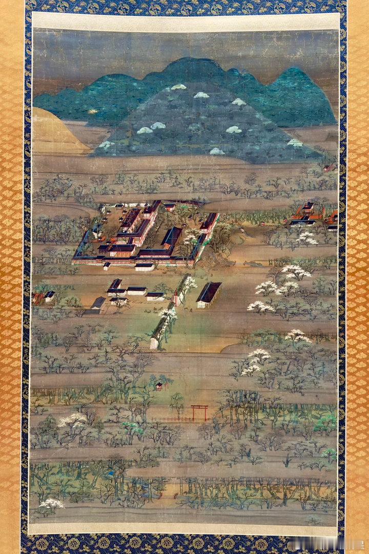 东京国立博物馆现在的书画展。图1是国宝一遍圣绘（1299）图4-6是国宝9世纪圆