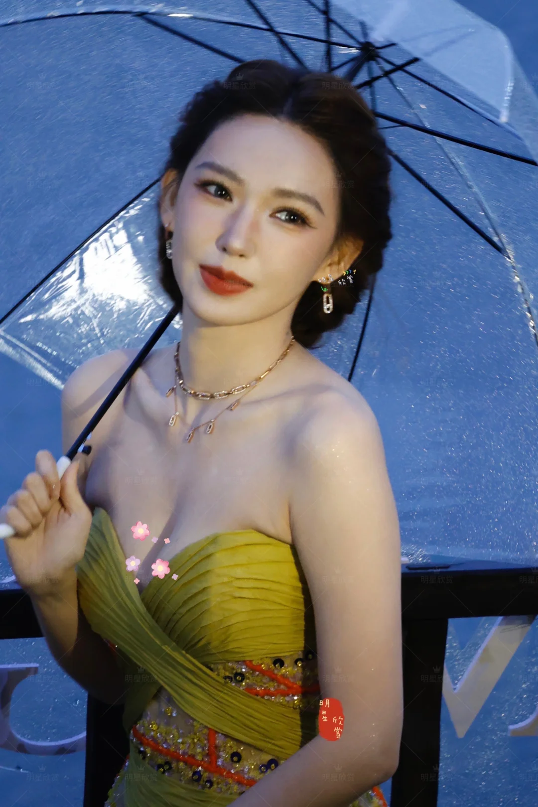 程潇濮院外拍，美出了氛围感