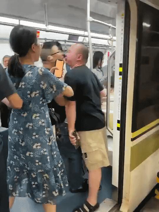 现在吵架都这么文明了吗？[捂脸]