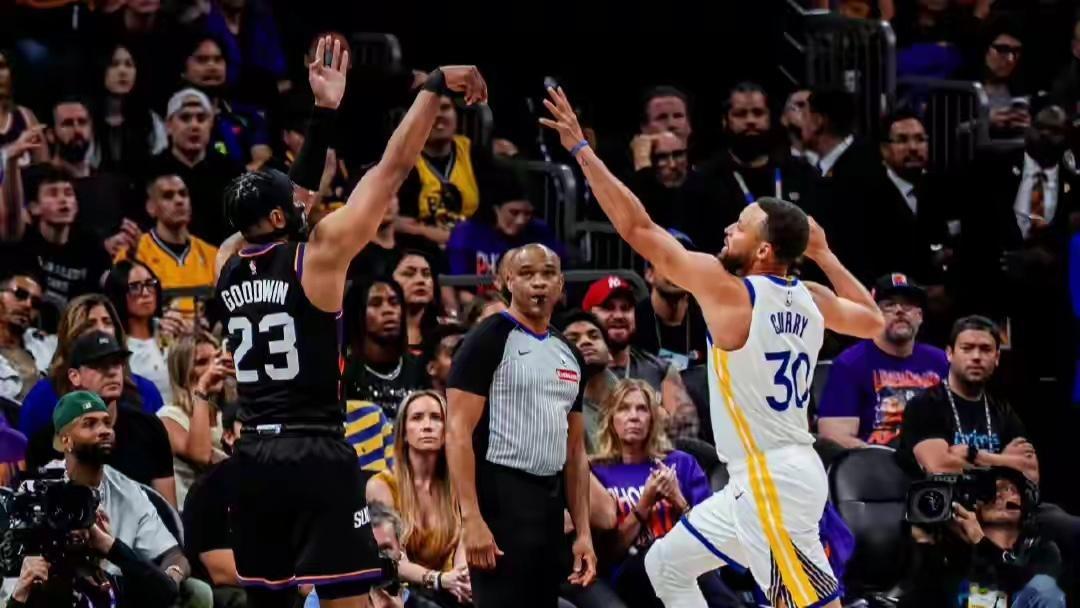 北京时间4月18日，NBA西部附加赛决胜轮，勇士96-111负于太阳，遗憾无缘本