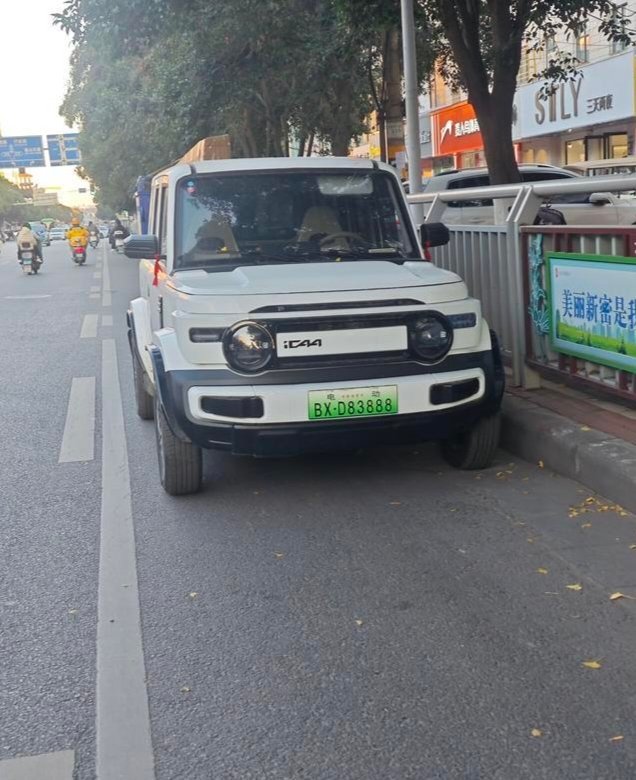 中国最狠的车企 没有之一就没有他们不敢生产的 