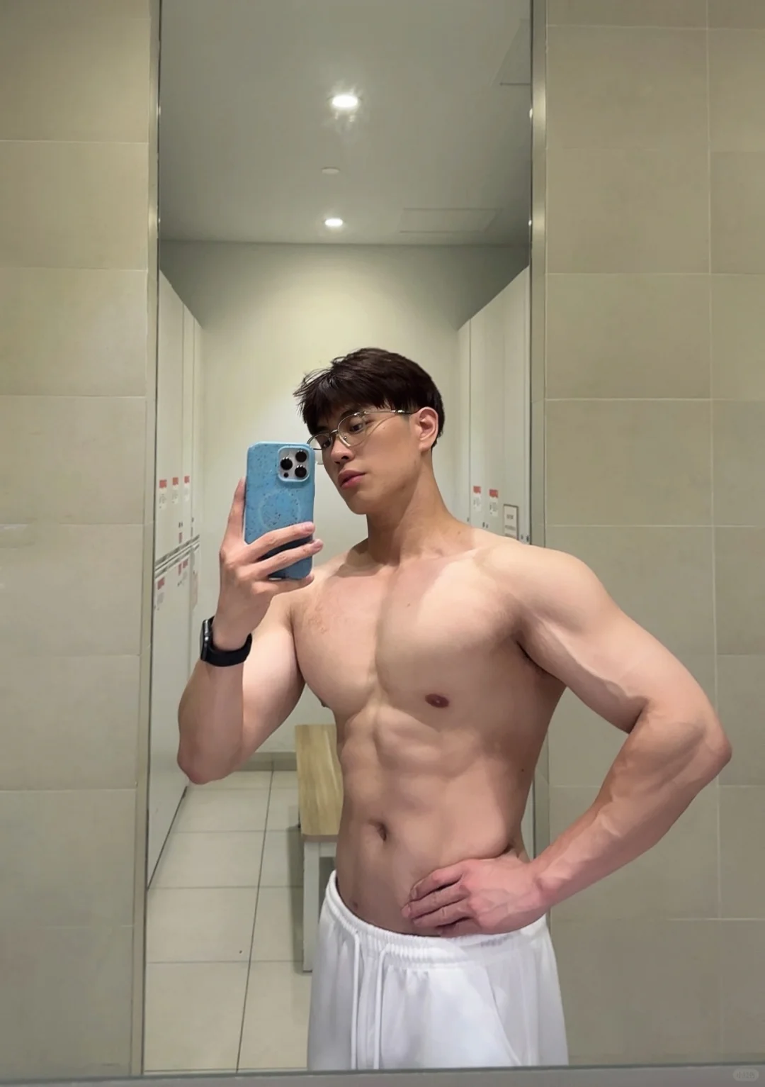 182/80kg 大三在读