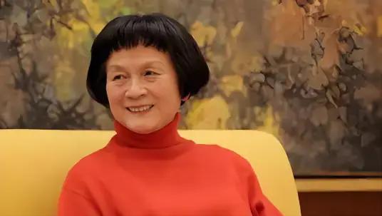 乒坛名宿郑敏之，前夫是围棋泰斗，离婚35年没有再婚，如今老了许多，生活很充实，只