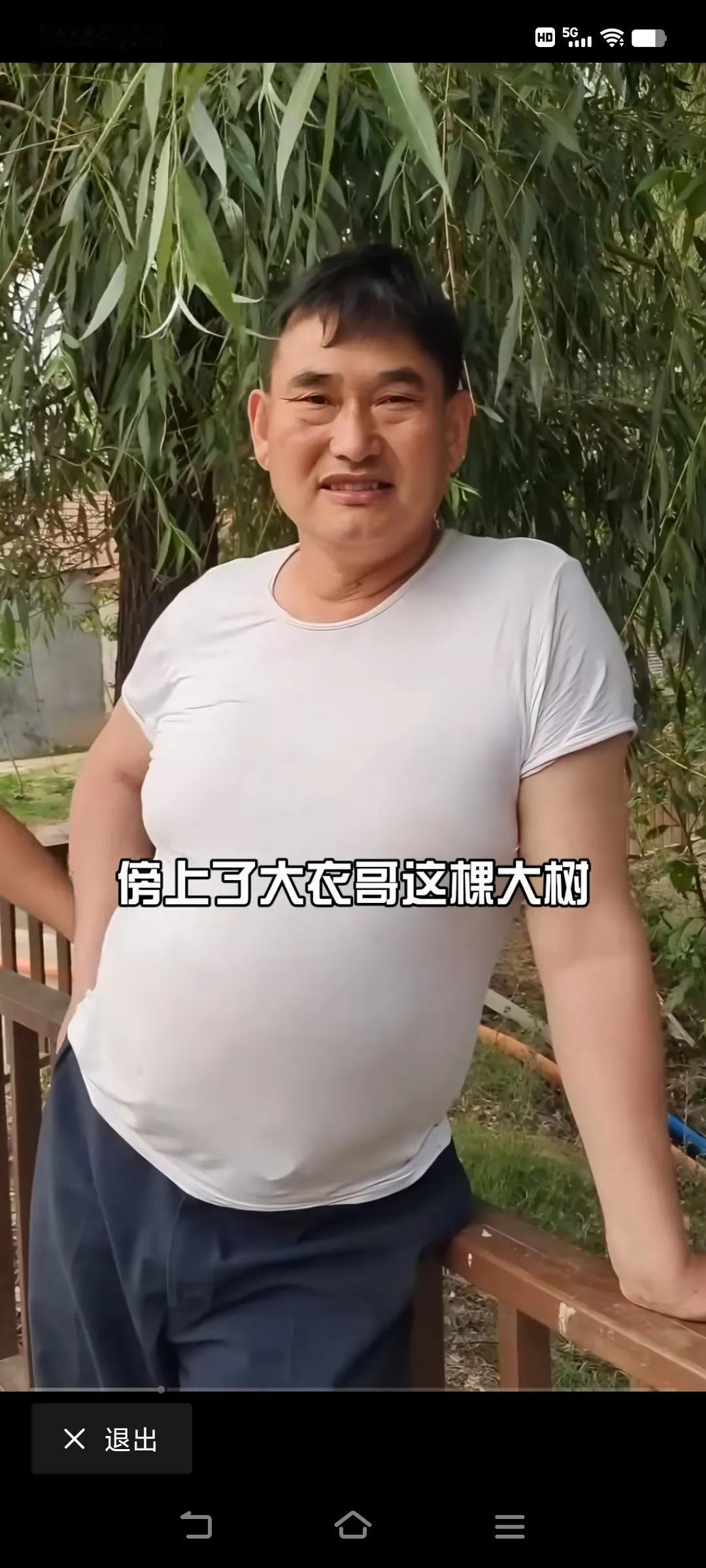 #钱跟命比起来哪个重要#🈶命在就能挣到钱，可🈶钱换不来命！你说那个重要！