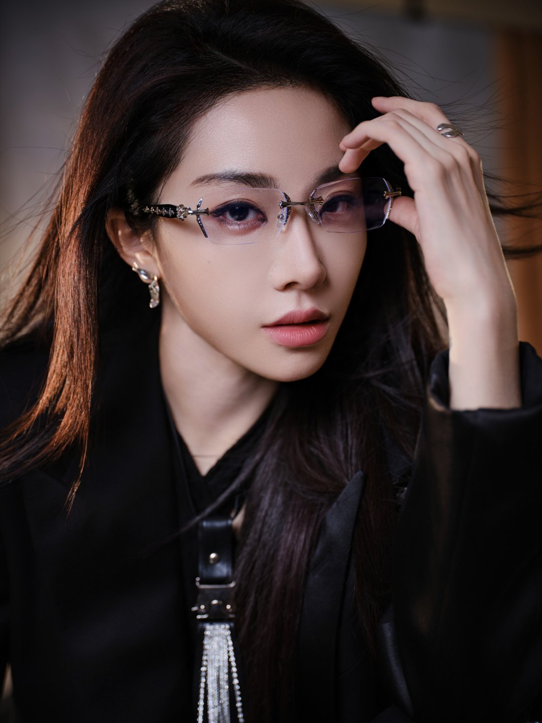 #喻言 女霸总唱跳#喻言今晚《潇洒小姐》🈚️台简直鲨疯了～嗓音也太绝了，全开麦
