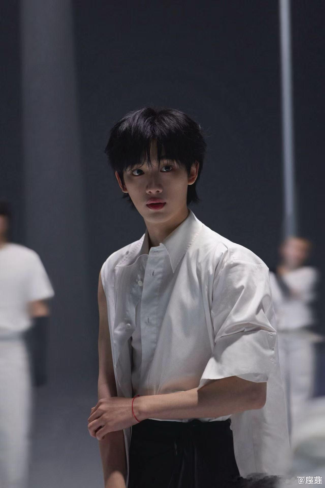 丁程鑫谈第一次录跑男的心情被丁程鑫的直白戳到了！首录跑男坦言心情很激动，现场节奏