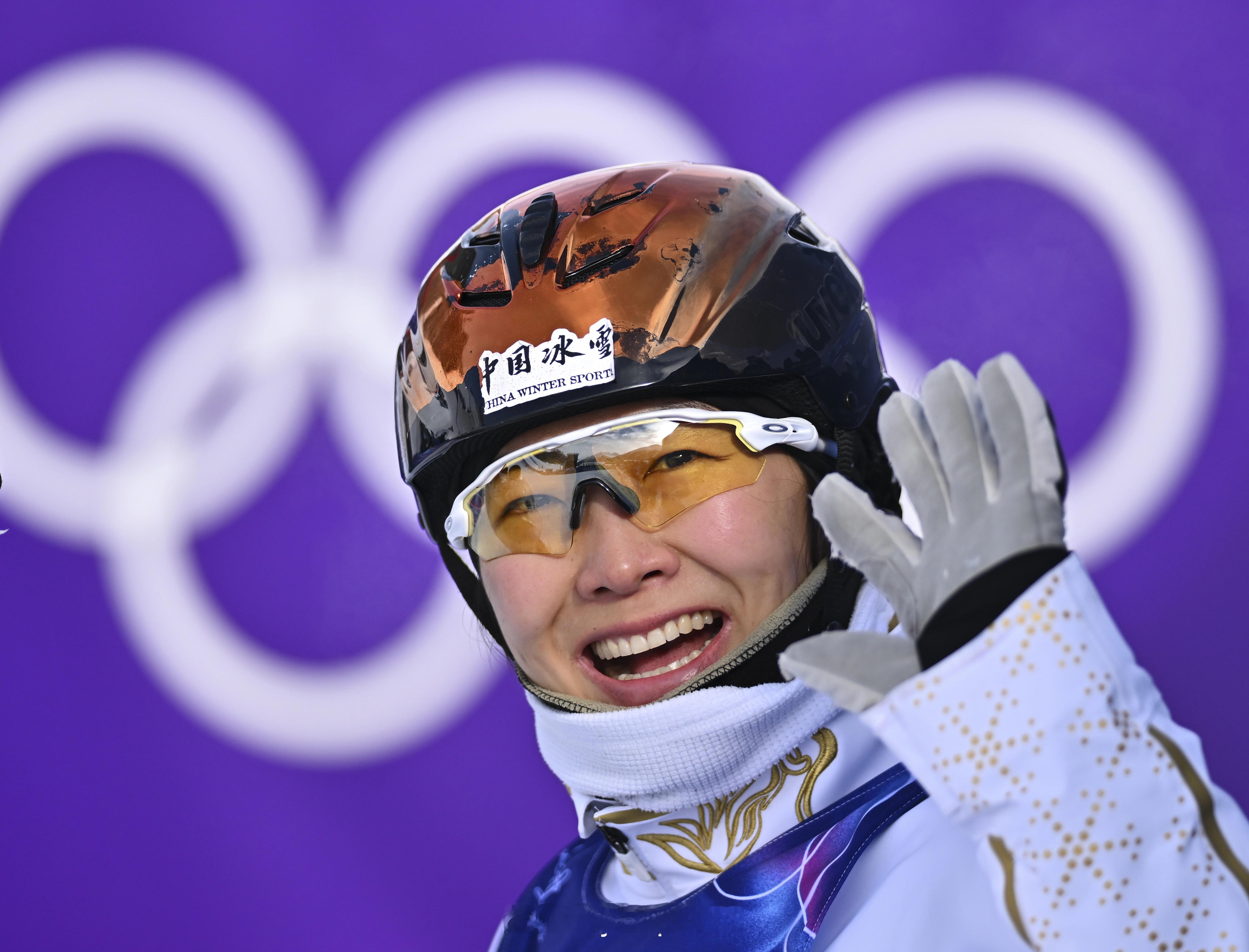 【第二金！女子空中技巧中国金铜牌 徐梦桃成功卫冕】 自由式滑雪女子空中技巧决赛冬