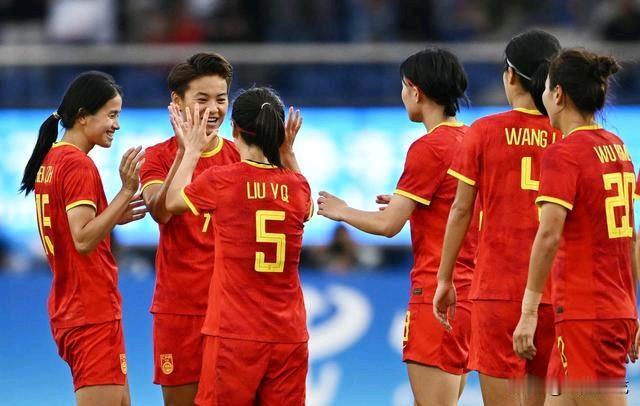 3月17日女足亚洲杯，中国女足对阵澳大利亚女足，只要加强对抗，做到了盯人防守，特