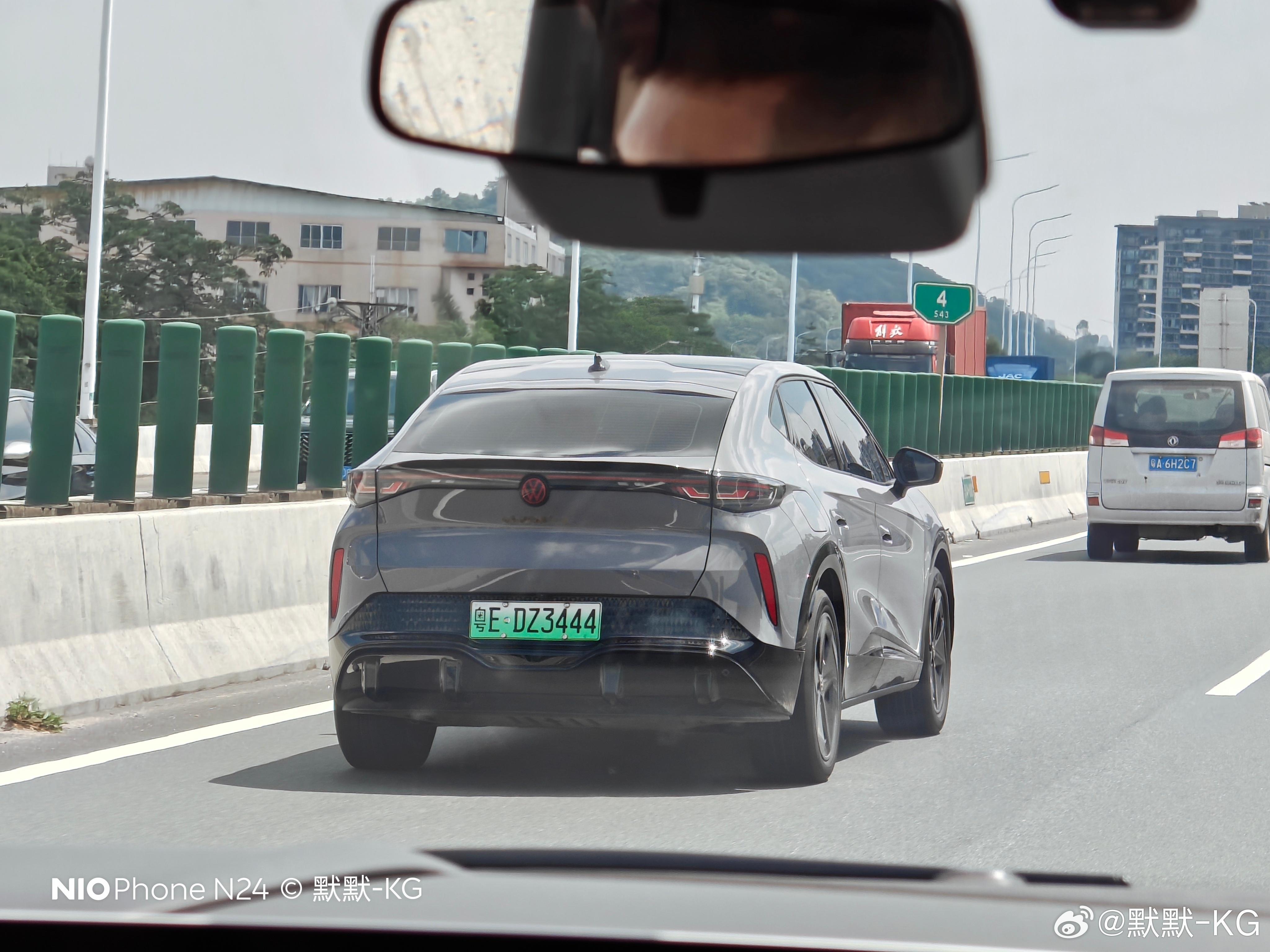 你看，我又看到了ID. 与众。 ​​​